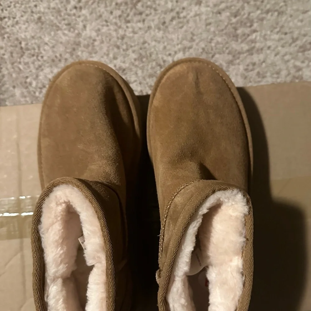 UGG Cozy Tan Platform Ankle Boots - Picture 3 of 5